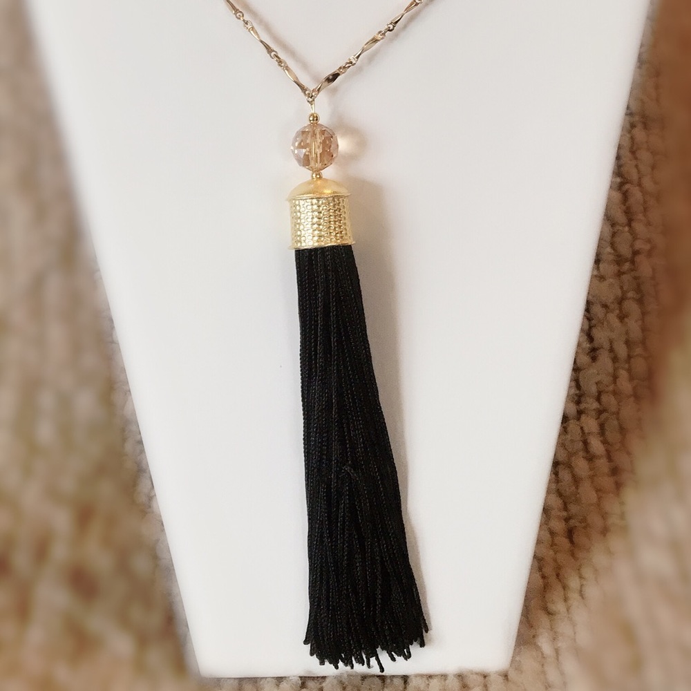Necklace & 2 pair earrings (handmade by me 💗🎉😀)